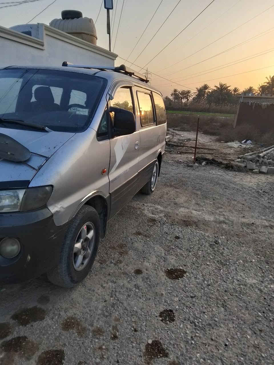 سلام عليكم ستاركس 8راكب رقم بغداد 2002بلاديه جاهزه من كلشي بيع اومراوس حسب الرغبه السعر 63عنوان ديالى ***********
