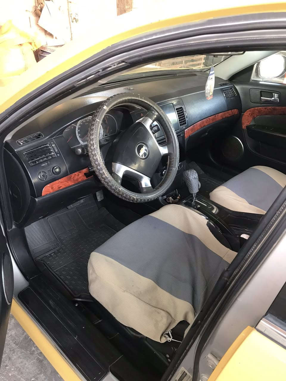 البيع ابكة محرك جديد منضومة غاز جديدة محرك  الفين ومتين رقم ديالى بسمي تخم تاير جديد صدر امامي خلفي جديد سعر 58 وبيهة مجال 
***********
المكان ديالى شهربان
