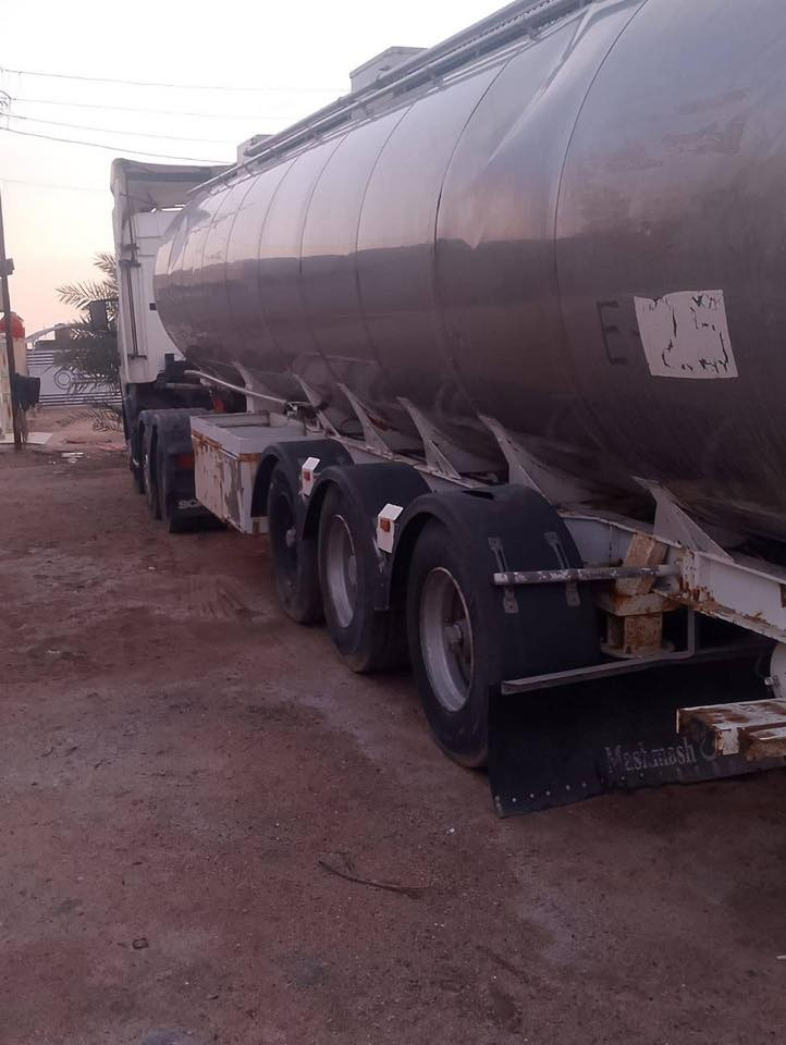 السلام عليكم 

تانكي للبيع 40 طن جاهز للعمل 
مكانه البصرة  / العمارة / الديوانية 
شوط ربع متخسر بي والتايرات جدد شرط النقشة بيهن. 
مستعجل عالبيع
***********
