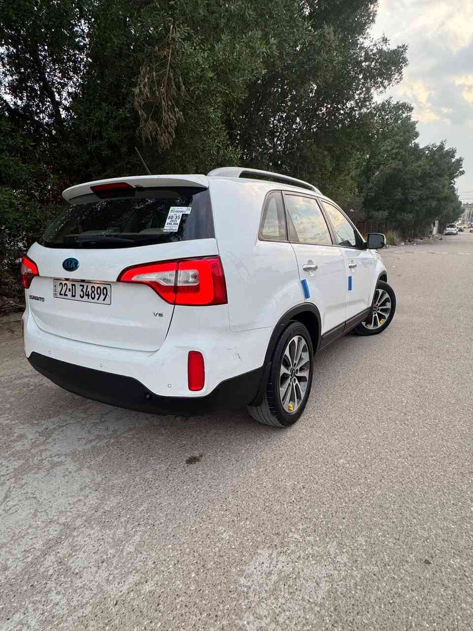 سورنتو 2014 خليجي 

مكينه 6 سلندر 

مكينه وكير على وضع شركه مامفتوحات 

سيارة  🚗 بيها شبر صبغ بوجه البنيد الباقي  مكفوله كفاله عامه من ضربه وصبغ وتبديل 

مواصفات سيارة 

1 فول لمتتد واحد 1️⃣ على واحد 

2 بنرامه 

3 حساس امامي خلفي 

4 كامرة خلفيه دوارة + كامرة اماميه 

5 كيجات رقميه 

6 بصمه ترحب عن بعد 

7 تحكم ستيرن 4 جهات 

8 دواخل صاج 

9كشنات جلد + كشنات كهرباء ⚡️ 

10 ليتات يلدي 

11 لايت امامي لد 

12 ويل كروم 

13 تبريد مفصول +3 قطع تبريد 

14 مقاعد عدد 7 

وبعد بيها مواصفات ممذكورة 

رقم شمالي سنويه وأرقام  جدد 

سيارة 🚘 كلها على وضع شركه 

السعر  190وبيها مجال جدا بسيط 

مكان سيارة بغداد الزعفرانيه 

متواجد رقم واتساب فقط ***********
