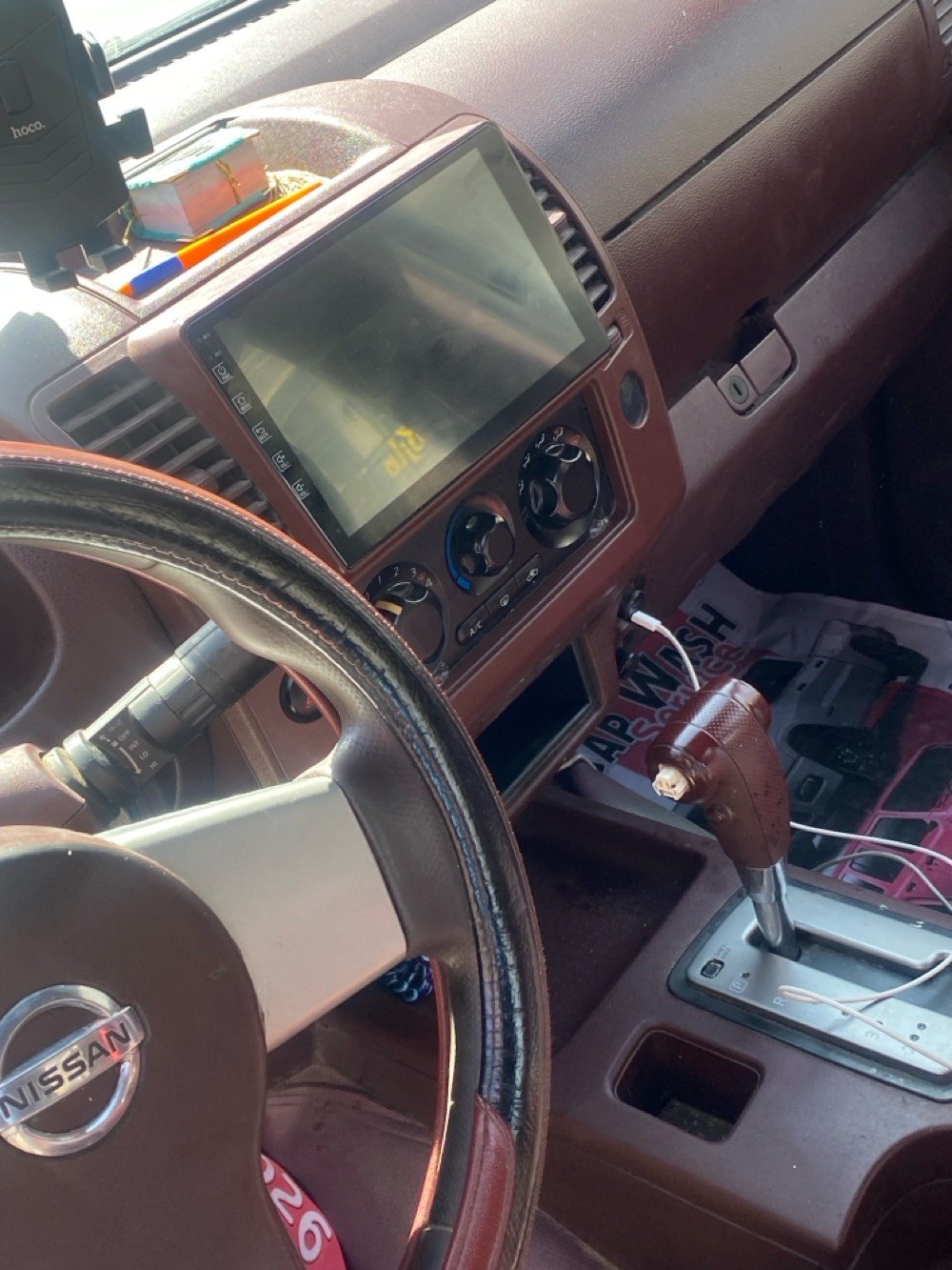 بغداد بلديات مضيفه سياره ميكنه مفتوحه شغل مضبوط وبيها ٢ قطع بارد 