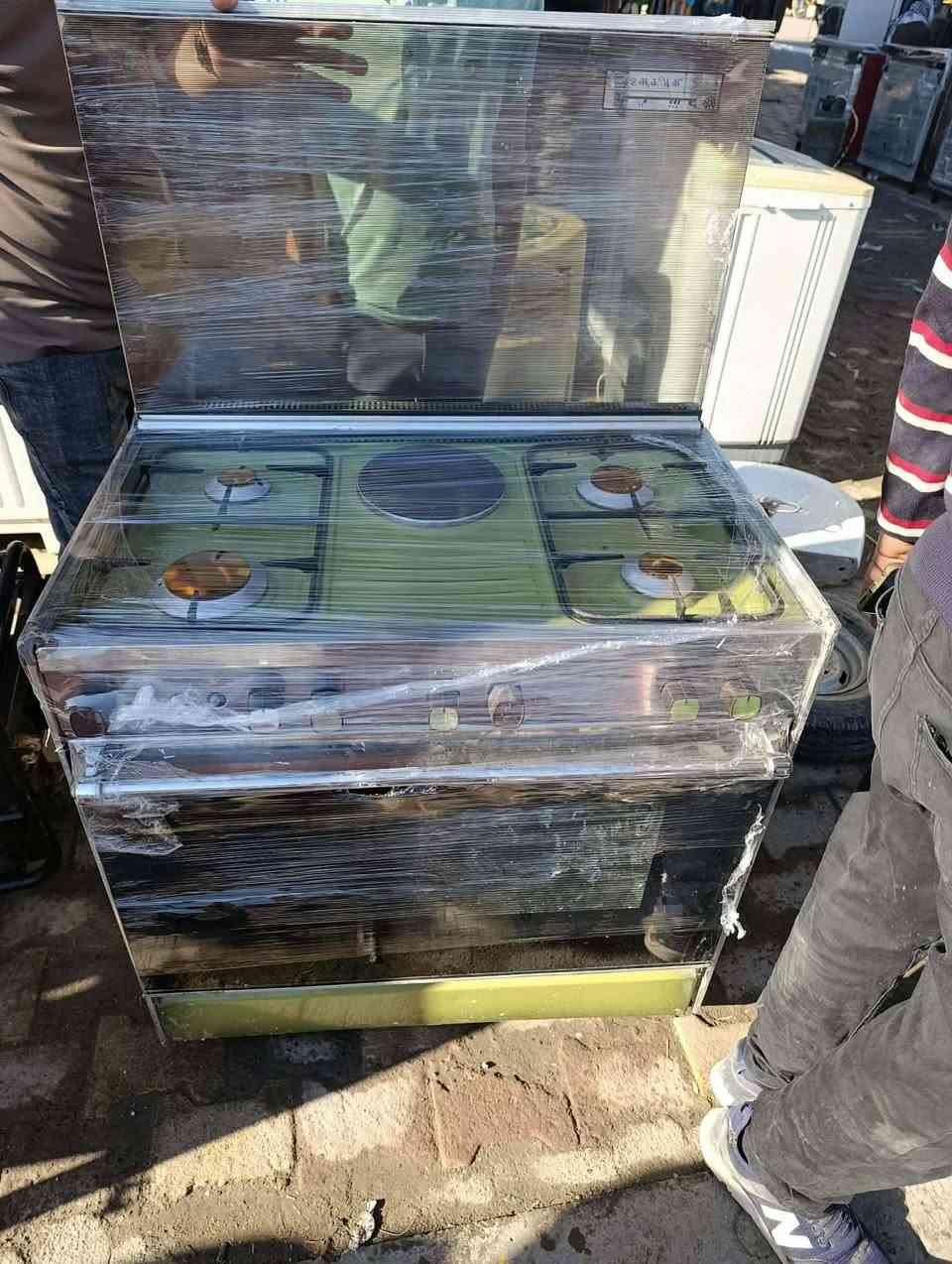 طباخات باله شرط الشغل السعر ٢٠٠ الواحد
الثلاجه ب١٣٠
مكانهم مكانهم ناصريه حي العسكري


**إذا كنت صاحب هذا الإعلان وتريد حذفه لأي سبب، رجاءا أرسل رسالة إلى الدعم الفني**