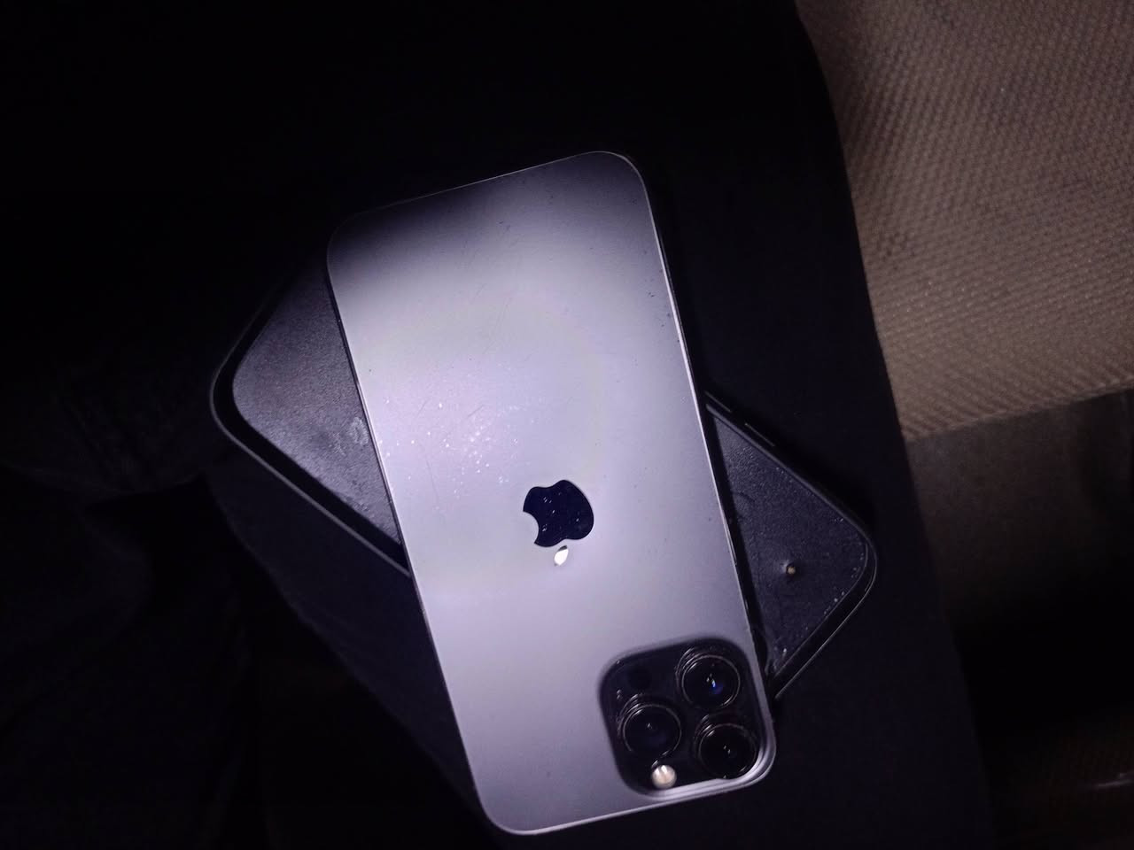 سلام عليكم
13 بروماكس مبدل بطاريه
ذاكرته256 بطاريه100
جهاز مكفول فقط بطاريه
مبدل سعره550
مكاني بغداد الكرخ
توصيل ماعندي بدون مراوس
***********
