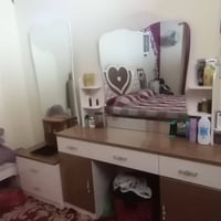 غرفة للبيع سعرها 600 وبيها مجال لاتكسرون بالسعر٠٧٨٠٩٤٥٤٦٧٧