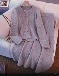 تريكو ناعم إيطالي • مقاسات ٤٤-٥٤ • أربع ألوان