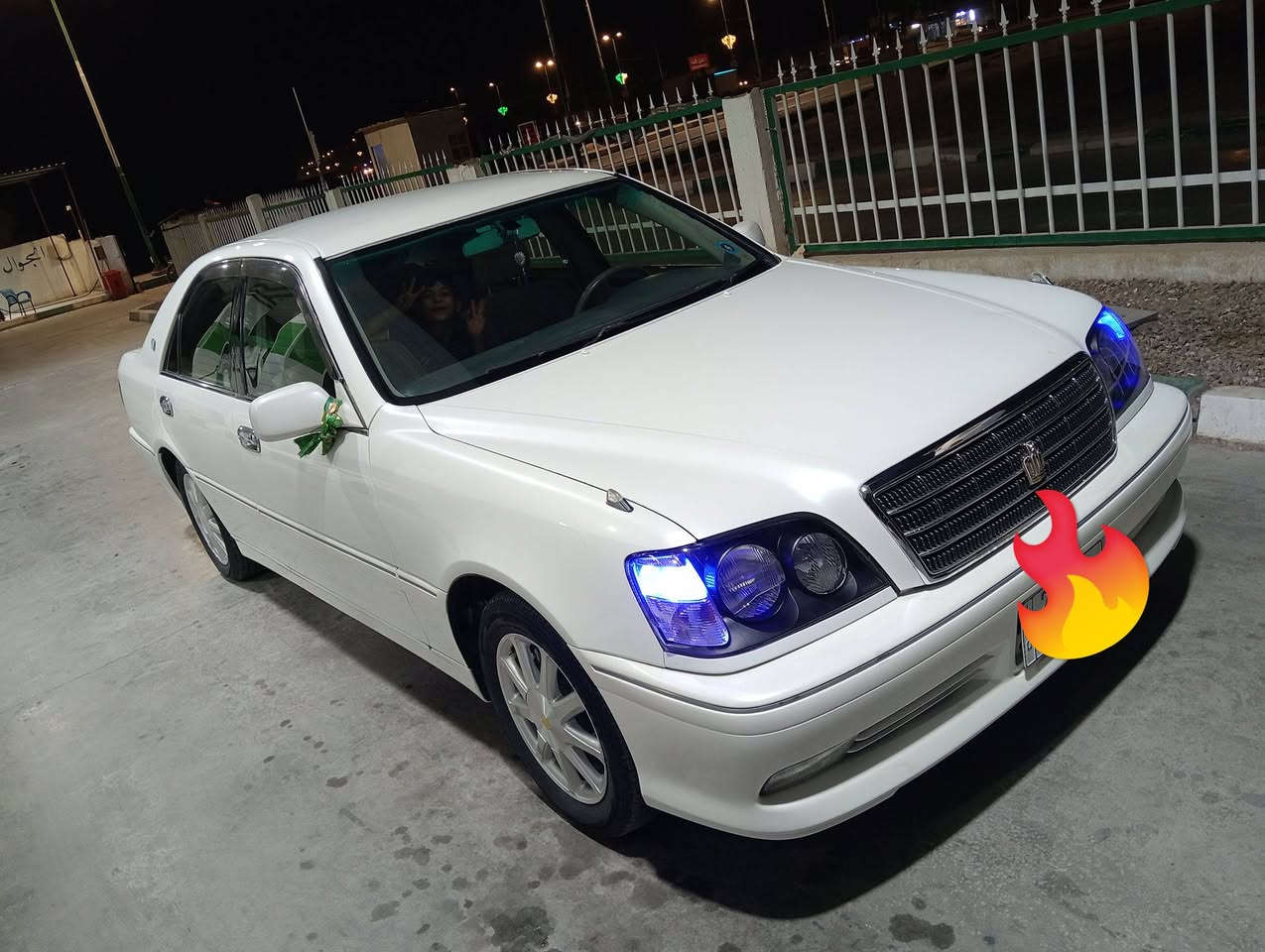 السلام عليكم ورحمة الله وبركاته 
ملكه جنون للبيع 2005 أصل السياره  تسجيل قديم مامعلايه السياره أصل أصل 2005
بأسمي مداور ثاني يوم 
السياره فول 4 دكم اصل فول ماعده الفتحه والغرفه الجلد
السياره مكفوله من الضربة والكص والنقل جثه  والكلبه 
مكينه وكير  فول شرط شلعه  اتشك الكاع 
السياره جاهزه للاخير
بس الحداديه اشويه ضعف بيه
السعر 142 وبيه مجال للعزاز
مكان السياره حاليا بغداد 
ملاحضه بيع بيع فقط 
خاص مااجاوب اعتذر
هذه الهاتف واي استفسار خادم اني
***********
*********** بيه واتساب
