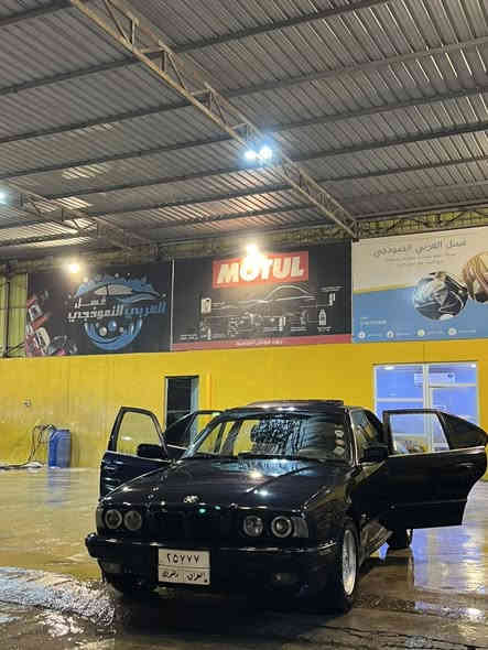 السلام عليكم 
بي ام موديل 1994 
محرك كبس دجيتال
وياله خليه جديد
كشنات جلد 
مصبوغه جماليه فقط 
تحديد سرعه دكمه تراكشون 
كير ومحرك شرط 
السعر 78 وعليها اربع اوراق غرامه تنزل من السعر والتحويل شرط ***********
***********
