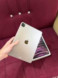 ايباد 11 برو M2 • نضيف 100% • بطاريه 84%