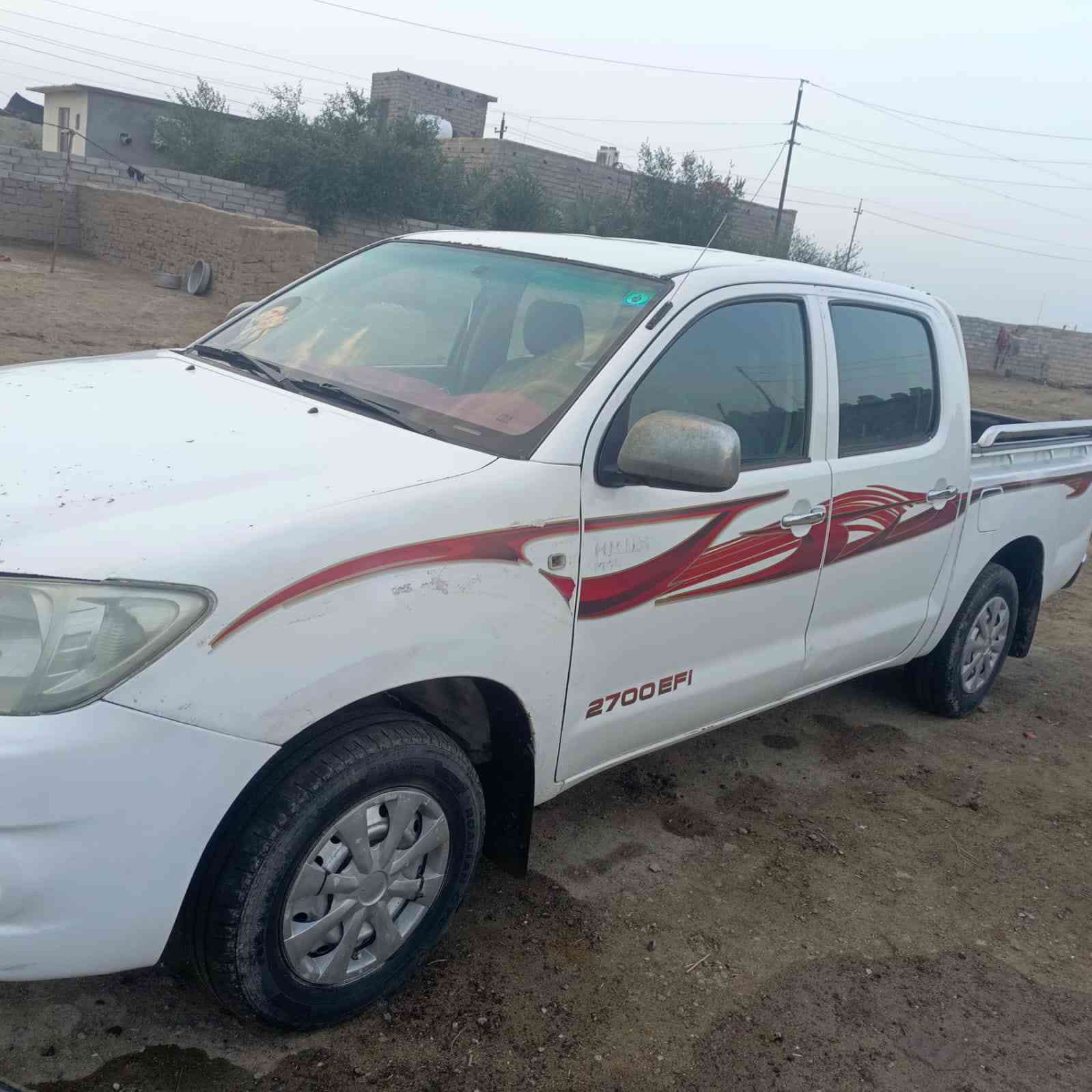 السلام وعليكم سياره للبيع بيك اب موديل 2007 سياره حلوه وجديده حداديه جديده مكينه جديده رقم كربلاء مكان الناصريه قضاء جبايش
السعر 120 وبيه مجال رقم التليفون 
***********
