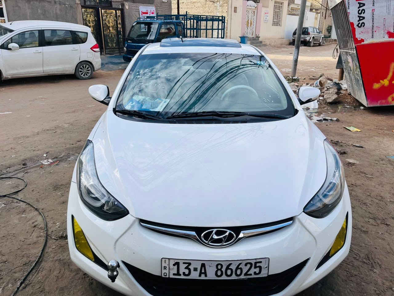 سلام عليكم 
النترا موديل 2016 
خليجي 
لون ابيض 
السياره فول مواصفات 
GLS 
فتحه 
تحكمات ستيرن جهتين 
مري شفط 
اشاير بل مري
حساسات 
لد امامي 
لد خلفي 
بصمه 
جلد 
ايباد 
كأمره خلفيه 
تبريد ثلج
السياره بيهه جاملغ وباب بدون دوخل والجنطه بيهه صبغ 
السياره خير من الله 
رقم ميسان مشروع وطني إنكليزي 
مكينه 1800 مفتوح 
كير كفاله 
حداديه امامي خلفي إستوني مسويهن 
تخم تاير جديد 
السعر 115 وبيهه مجال للطيبين 
للاتصال ***********
