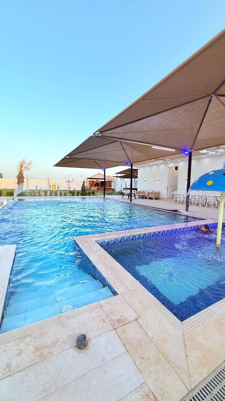 🌿أجواء تريحك وتفرّح أطفالك بنفس الوقت🌿

🏊 الترفيه والألعاب:
• مسبح داخلي حار
• ملعب كرة طائرة
• منضدة فيشة
. بليارد 
• مضرب ريشة
• شاشة مشاهدة

🌳 الأجواء الخارجية:
• حدائق خضراء واسعة
• جلسات مريحة
• منطقة باربيكيو متكاملة

🏠 الراحة والخدمات:
• غرف نوم
• صالة واسعة
• صحيات 

👨‍👩‍👧‍👦 للعائلة والأطفال:
• ألعاب أطفال
• أجواء آمنة ومناسبة للجميع

📶 خدمات إضافية:
• نت سبالت 
• خدمة توصيل
• جميع الخدمات متوفرة

العنوان :- صلاح الدين- قضاء بلد 
ملاحضة:- المزرعة موثقة في تطبيق اجرلي 

✨ مناسبة للعوائل، الأصدقاء، والجلسات الخاصة.

📞 للحجز والاستفسار:
***********
***********

او مراسلتنا على الواتساب من خلال الضغط على الرابط:- https://api.whatsapp.com/send/?phone=9647771588622&text&type=phone_number&app_absent=0&wame_ctl=1
