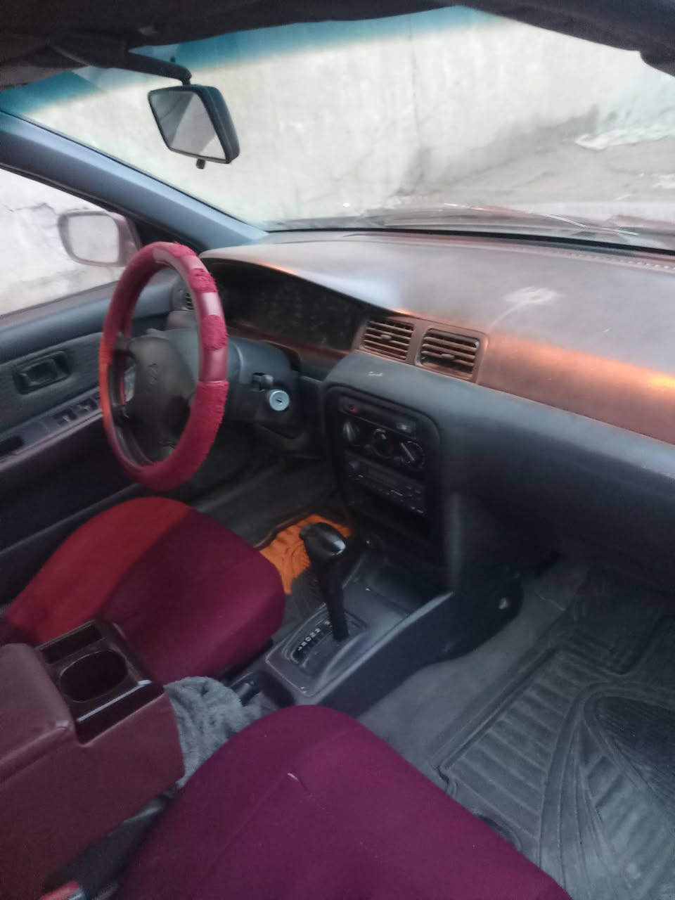 سلام عليكم نيسان سني موديل ١٩٩٩ سياره كلهه شغاله تبريد تخم تاير صدر كله جديد رقم انكليزي بسمي عارظهه ٤٥ مكان بغداد الجديده رقم هاتف ***********
