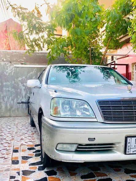 سنويه بأسمي تحويل ثاني يوم موديل 2002 محرك 6 سلندر 3000 شاصي 71 تحويل مباشر 
سعر 130$ وبيها مجال 
***********
