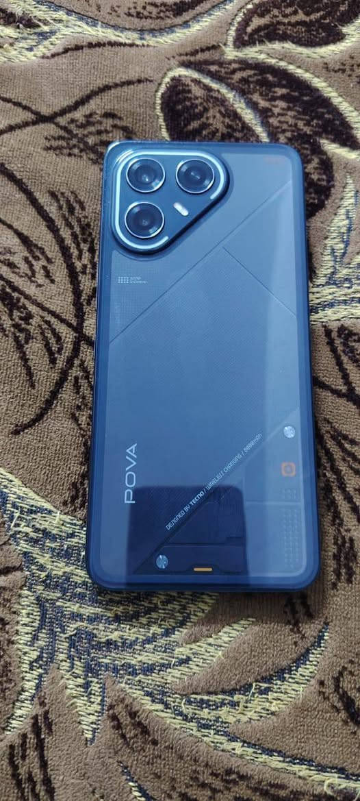 إسلام عليكم جهاز بوفا 7 ألترا وضع شركه بتاريخ ٦٠٠٠  ويشقل ١٢٠فريم بل بوبجي رام١٦نضام إيفون شاحنته ٧٠واط وأريد اراوسه ب إيفون ١٣برو ماكس رقمي ***********
