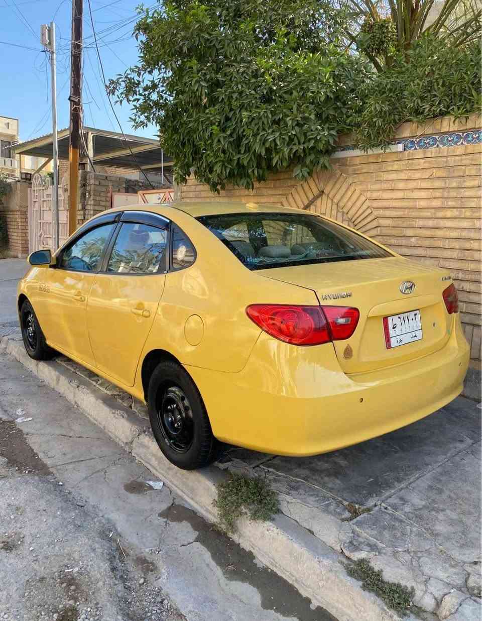 السلام عليكم الانترة موديل 2008 كير محرك تدفئه تبريد تخم تاير صدر امامي خلفي جديد هيئة وغرامات مصفرة سيارة بأسمي مكاني بغداد العامرية السعر  ٩٠ وبي مجال 
الطيبين ***********
