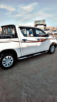 هايلوكس • ٢٠١٦ • ٢٢٠٠٠٠ كم