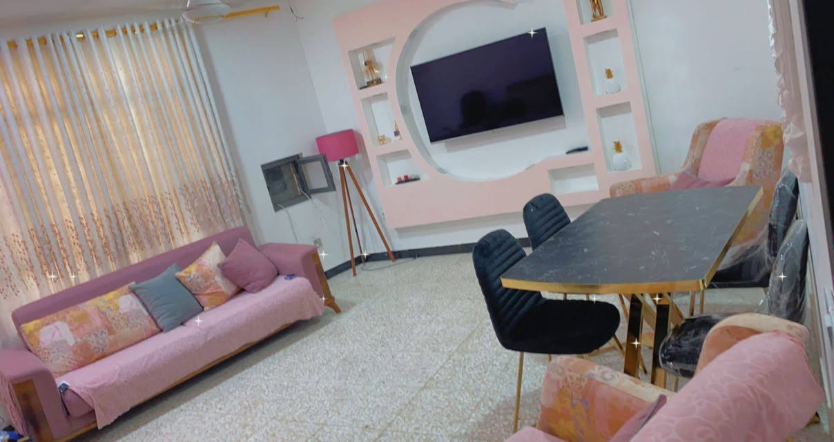 تخم تركي نظيف جداً8 مقاعد المكان الاعلام السعر 500 هاتف الف وبيه مجال ***********
