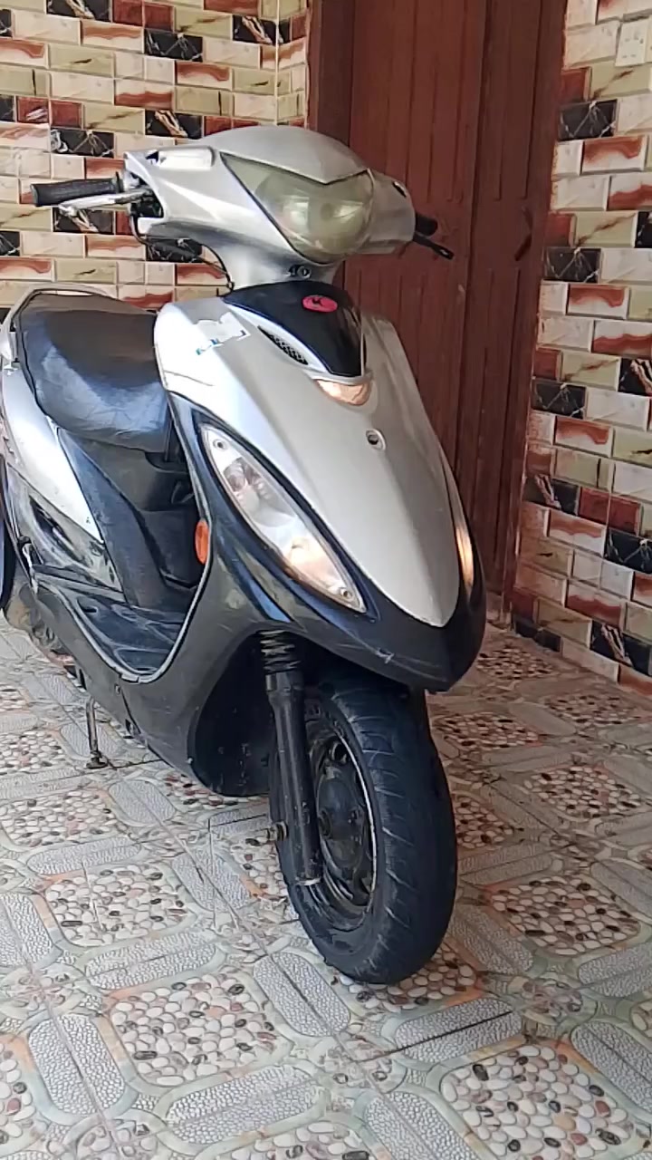 سلام عليكم دراجه جي فور دراجه كامله مابيه نقص بس تبخير قليل دراجه سلف هندر نكره شغل وامشي مكاني شطره سعر 300شراي تعال خاص


**إذا كنت صاحب هذا الإعلان وتريد حذفه لأي سبب، رجاءا أرسل رسالة إلى الدعم الفني**