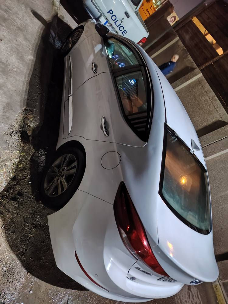 السلام عليكم النترا ١٨ حادثها خلفي ماشيه ٩٠ الف تقريبا السعر ١٢٥ بغداد, العراق


**إذا كنت صاحب هذا الإعلان وتريد حذفه لأي سبب، رجاءا أرسل رسالة إلى الدعم الفني**