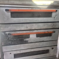 فرن طبقي • ٣ خانات • مع عربانة