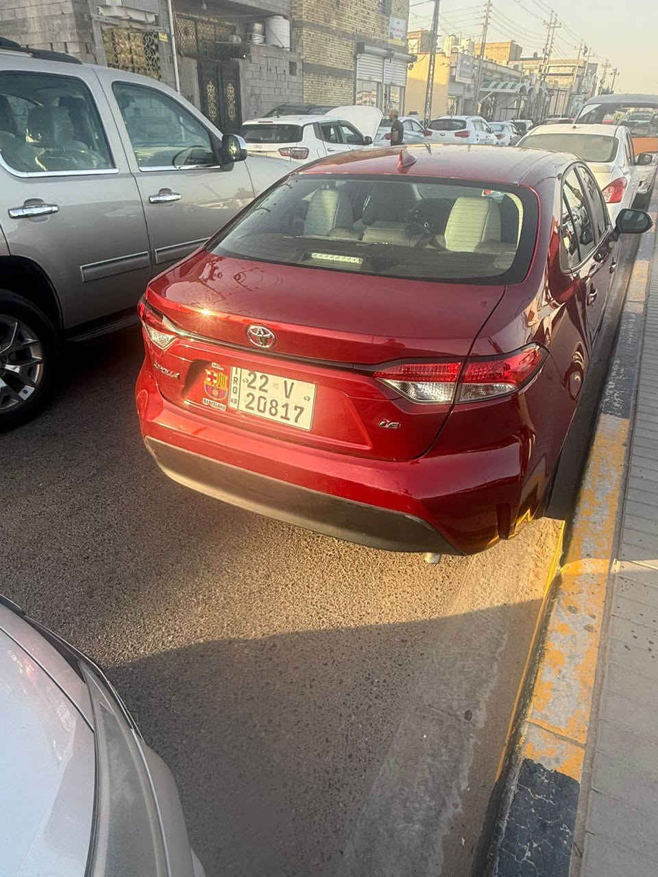 كورلا 2024 وارد امريكي للبيع

مواصفات LE 
اللون ماروني
حجم المحرك 1800
شاشة كبيرة لمس
 كامرة 
سايد بريك بصمة
رادار تعديل مسار 
 رادار اوتو بريك
 تحكم ستيرن
 اوتو هولد
 نظام ECO
ماشية 17 الف فقط
رقمها اربيل بأسمي هزة وتسجيل جديد …السيارة موجودة بالبصرة…
حادثها صفحة اللايت جاملغ وبنيد نفسهن مصلحات…
وبيها ضربة دراجة بالباب عكس السايق بدون تصليح..
سعرها 140 وبيها مجال 
رقم صاحب السيارة ***********واتساب
*********** اتصال البصرة, العراق
