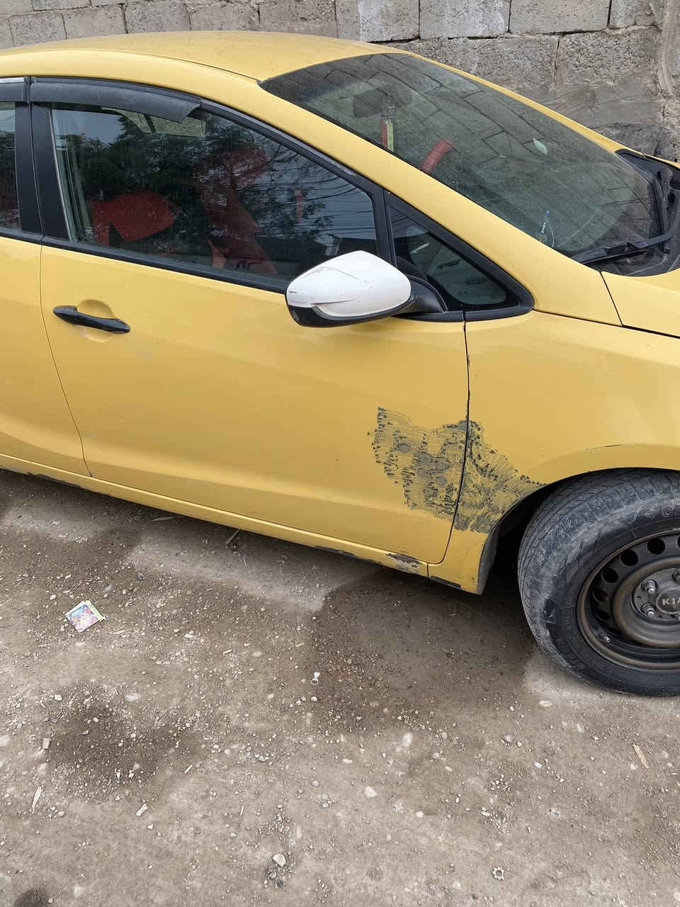 سلام عليكم سياره كيه فورتي  مديل 2018 وارد أمريكي حادثه من امريكا شبرين فوك قبق البانزين و داخل العراق واضح بل صوره بس ليبل واحد السياره هاذ رقم صاحب السارة ***********
