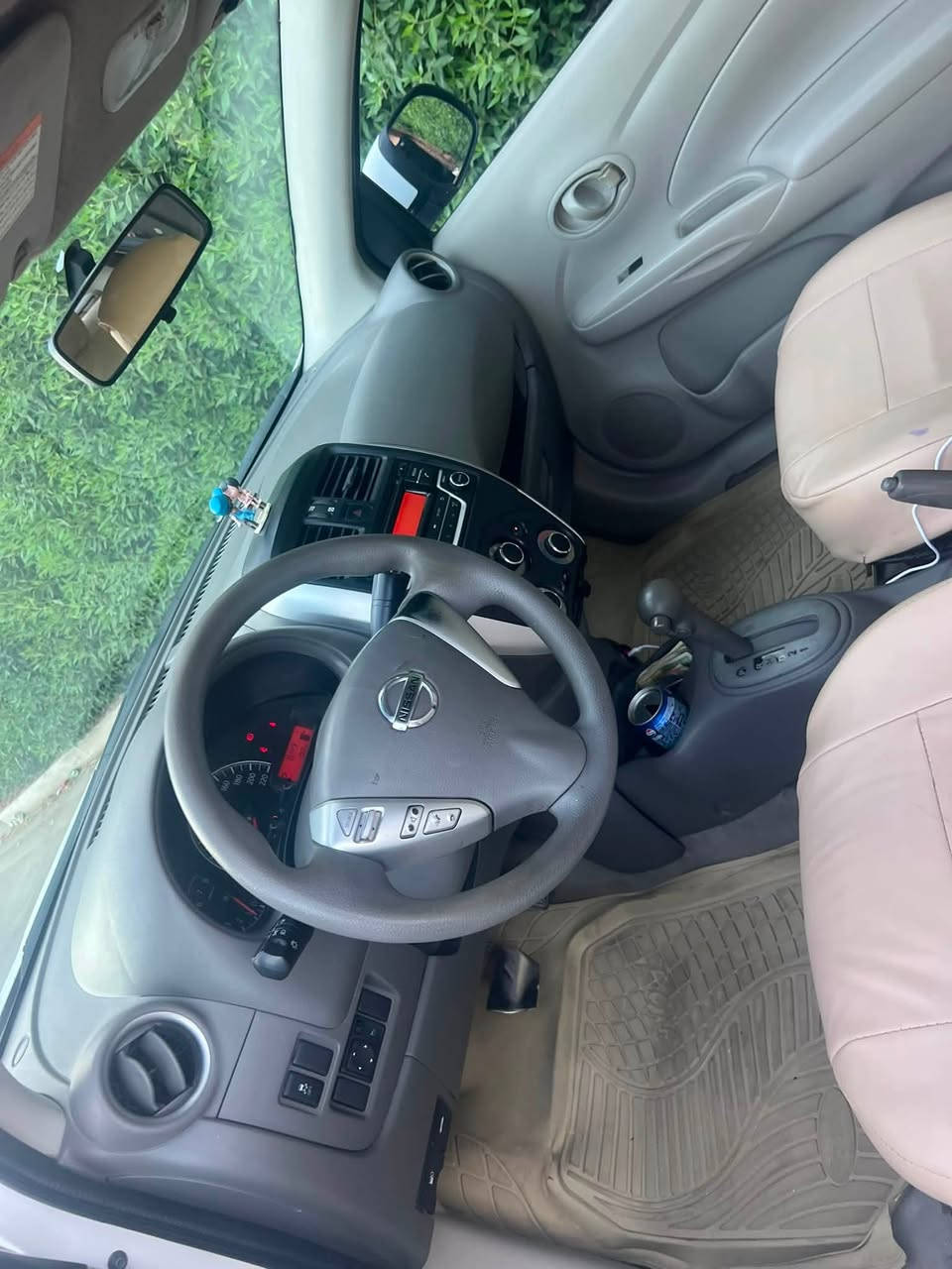 🚗 للبيع نيسان سني 2021 هندي 🚗
سيارة نظيفة ومرتبة وجاهزة للاستخدام، والمواصفات كالتالي:

✅ لون ابيض
✅ ضربة صندوق مبدلة — تفصيح أصلي مطابق
✅ الجاملغ الخلفي شبر معجون على الحافة
✅ فيها 9 ملاحظات خفيفة وغير واضحة
✅ صدر جديد
✅ المحرك + القير + التبريد تحت الكفالة
✅ الرقم أربيل باسمي، والتحويل مباشر

💵 السعر: 100 ورقة، قابل للنقاش 
الهاتف ***********

اللاستفسار، يرجى المراسلة الخاصة أو الاتصال.
