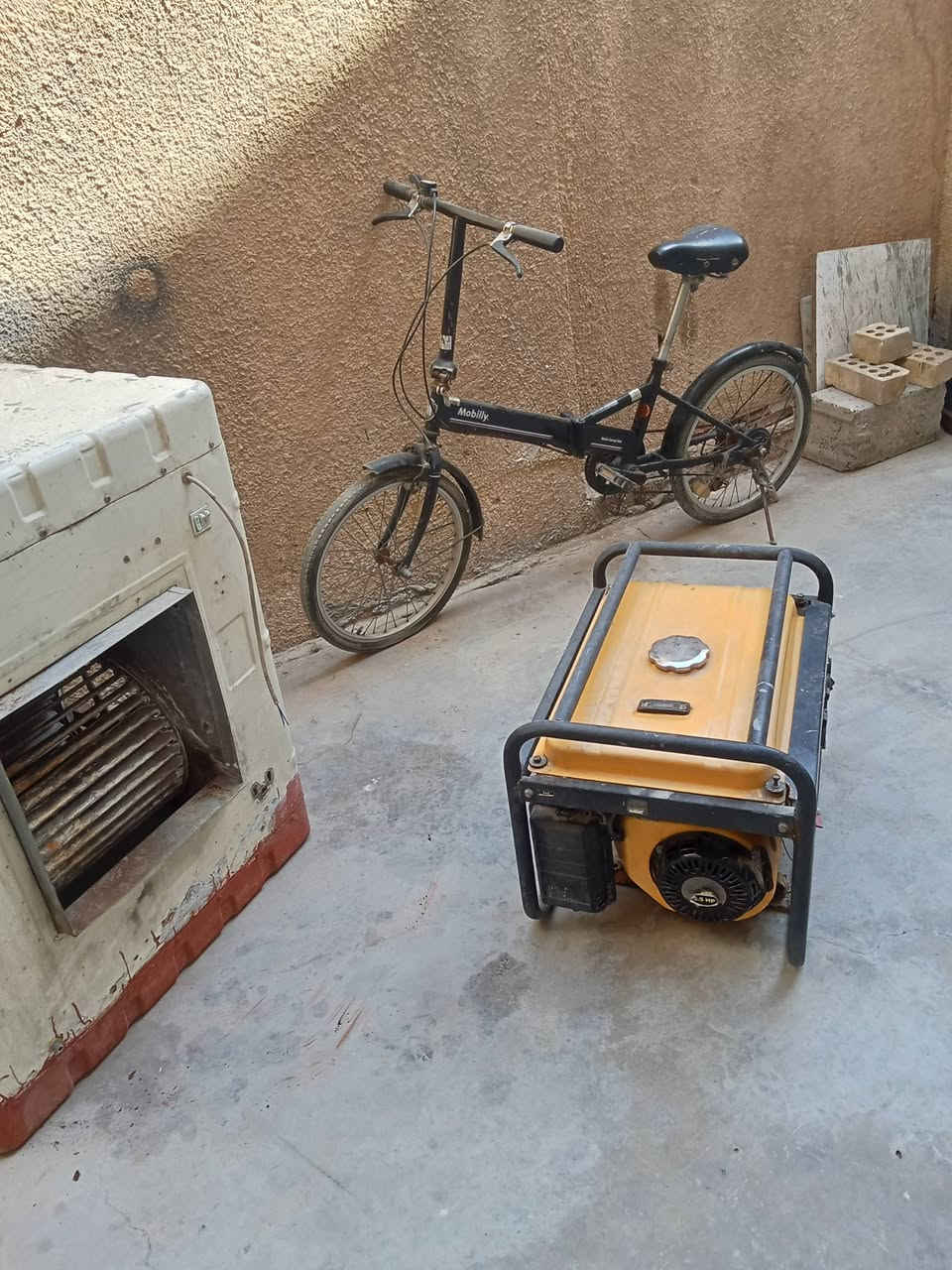 لبيع هاي الغراض مبرده السعر 70 كامله و باسكل يحتاج تار وجوب فقط السعر 80 و مولده متروكه صاره فتره السعر 70 للتصال ***********
