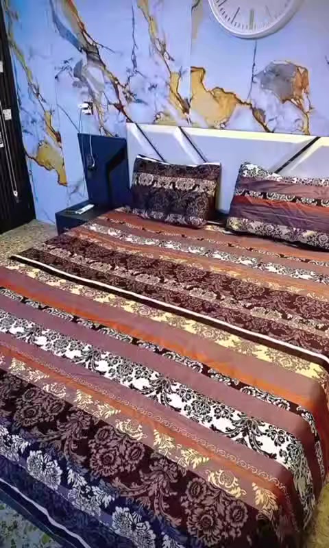 حبايب♥️ عندي تصفيـة محل مفروشات بسعرمناسب مفرش تخم كامل ب15 فرشات سرير نفرين 5ب25 غطوة نفرين 5ب25 صور خاص  فقط متوفر فرشات نفر ١٠ فرشات ب٢٥ بضاعه جديده توفرت


**إذا كنت صاحب هذا الإعلان وتريد حذفه لأي سبب، رجاءا أرسل رسالة إلى الدعم الفني**