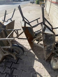 عرباين ونج عدد٥ عرباين عاديه عدد٣  سعر الوحده ٦٠ ألف وبيها مجال  مكاني...