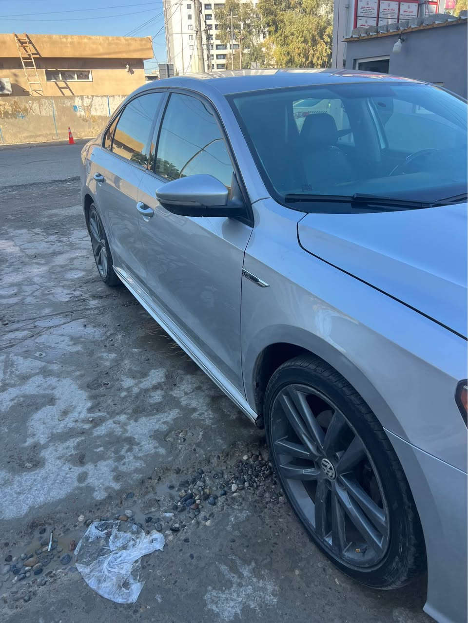 پاصات 2018 بولند چملغ صبغ گيرومحرك بشرط وإرباگ دشبول طاگه بيهاواحد شواصي رقم وسنوي جديد  ☎️*********** دهوك, العراق
