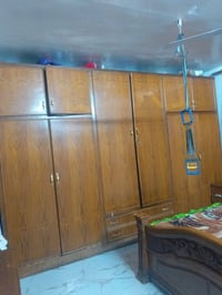 غرفة للبيع نضيفة يحتاج الهة بس صبغ السعر 500مكاني الكرادة 07702929939