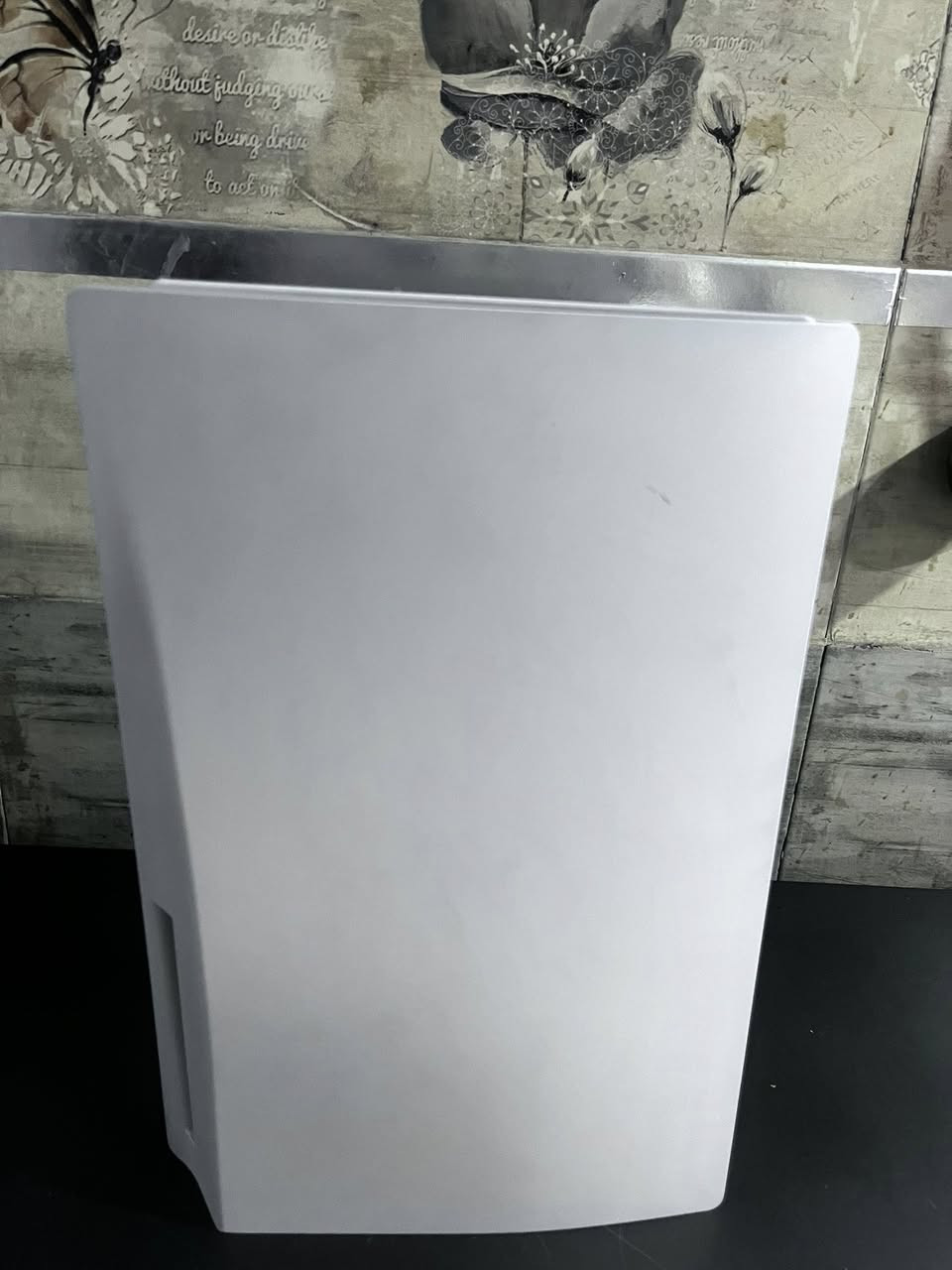 سلام عليكم بلي 5 فات نظيف استعمال اسبوعين واحد تيرا يستقبل قرص وياه ملحقاته وجوستيك اصلي 1 مكاني بغداد السعر 650 وبي مجال للآستفسار ***********
