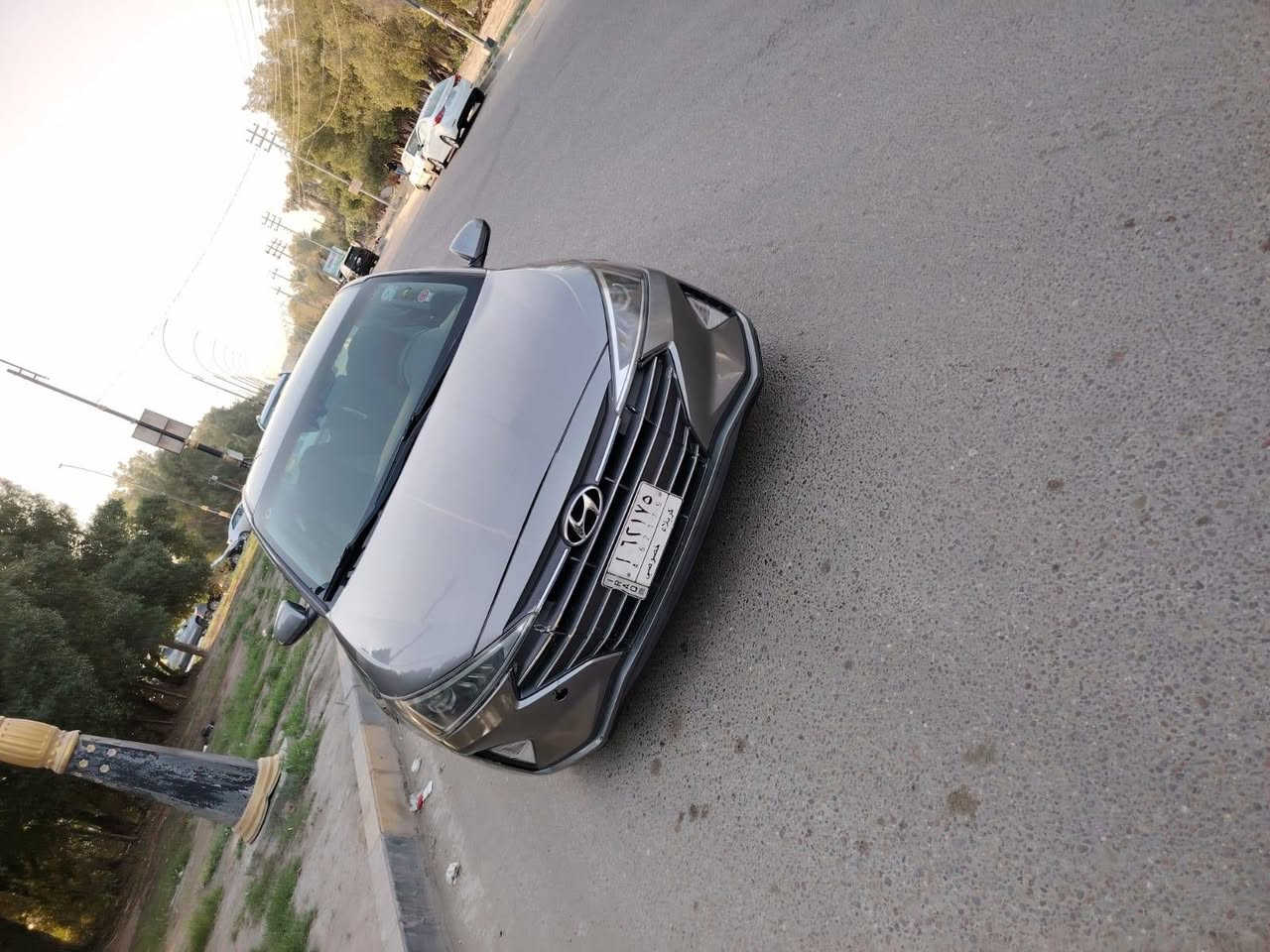 السلام عليكم سياره نوع النترا موديل 2020 مكينه حداديه تخم تاير تبريد مكينه 2000 دوش بيه مكانات صبغ بدون دواخل  فقط اتصال السعر 118 وبيه مجال العلوان كربلاء رقم الهاتف ***********
