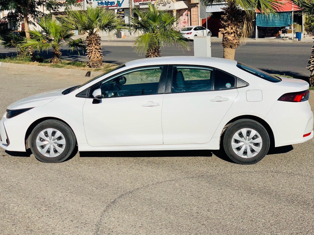 كورلا 24 خليجي ياباني مو صيني رقمها فحص موقت بانزين فقط بيه بونيد فقط بدون اي دواخل ماشية 84 للبيع ب 148 او امرارس بتكسي 