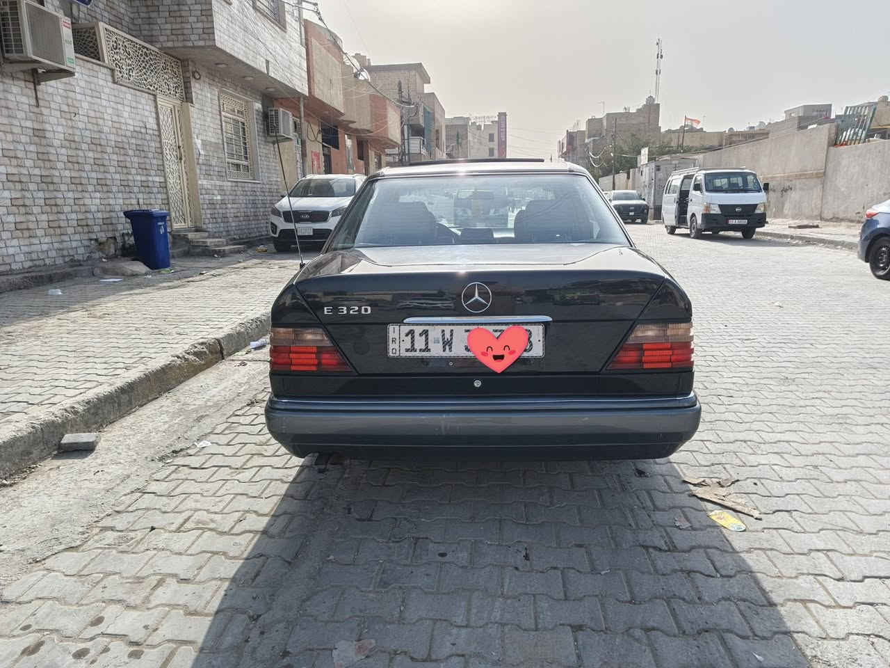 السلام وعليكم دب للبيع موديل ١٩٩٣ لون اسود فول مواصفات اربعة جام كهرباء كشنات كهرباء سلايت روف طكتين دبل مروحة كشنات جلد رصاصي تبريد بيانو تدفئة تبريد شغال كشنات خزن ويل كب تفاحة ستيرن كهربائي كير قفل مكينة ٣٢٠ رقم بغداد باسمي السيارة مكفولة كفالة عامة سيارة جديدة لوك السعر خاص للاستفسار ***********
