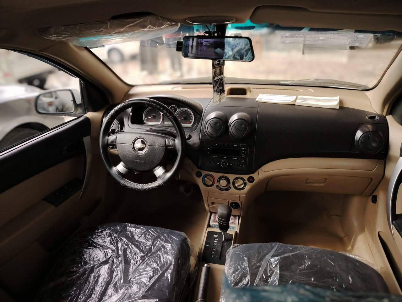 سلام عليكم
افيو موديل 2011 سياره حيل حلوه وجديده محرك وكير بشرط كابون بيه رقم جديد سنوي جديد  فول اتوماتيك كير تومتيك جام كهراب مري كهرباء تحويل شرط بيه جاملغ وره نصو صبغ بدون دوخل سياره نضيف   الجديد يريح بالك اكو تعبان يدوخ راسك سعر اذه ما عجبك اعبر المنشور كلشي بحكو  سعر اتصال 🪐 ***********
