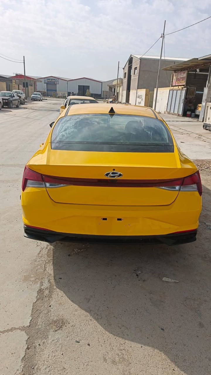 السلام عليكم 
النترا موديل 2021 رقم نينوى الجديد غرامات نقابه مصفره قطعه وحده تبديل خاص ما اجاوب السعر 132
***********
