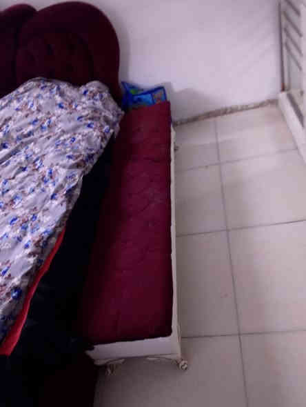 غرفه تركيه 9قطع سرير مخزن سعرها 650 لاتصال ***********
