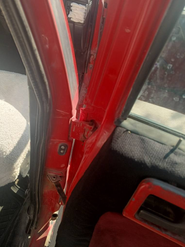 ئەم ئۆپڵەبۆفرۆشتن ماڵی خۆمە ساڵێکە لای خۆمە گێڕومەکینەی بەشەرت ئەفرۆشم مەبزبووتەدەگەوسولف ئیشەکات لایت ئیشەرات کیلۆمەترحەماوە هەموی مەزبووتە گۆڕینۆش ئەکەم لەسەردڵ گرتن ژم*********** السليمانية, العراق
