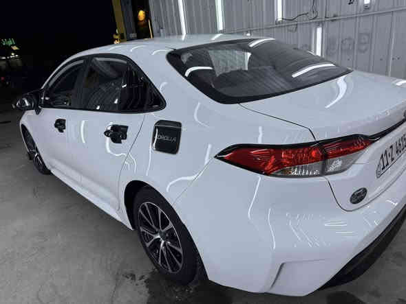 كورلا هايبرد موديل 24 مكفوله من حادث او صبغ جديده جدآ ماشيه 29 الف كم فول موصفات 1/1 و تراي مال زيرو بدون اي نقص 
السعر 143 مجال بسيط مكاني بغداد حي الاعلام رقمي ***********
