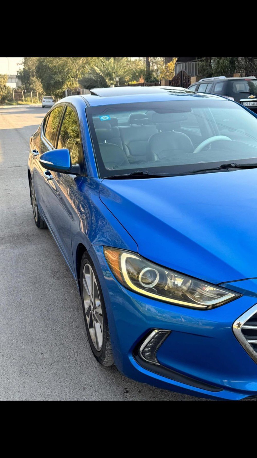 سلام عليكم موديل الانترا      ١٧ ازرق جويتي وارد امريكي حادث موضح سونار صور جاملغين تبديل اصلي صبغ بنيد نص جاملغ خلفي كله واضح داخل سونار باقي سيارة مكفوله فول موصفات بصمه شاشه كبيره فتحه فول تحكم كشنات تدفه جلد رقم بغداد بسمي كير مكينه مكفول جديده سياره مابيها اي نقص بل عافيه عل ياخذها  السعر  125وبيها مجال للشراي بغداد الكماليه رقم ‭٠٧٨١ ١٣٦ ٨٨٤٧