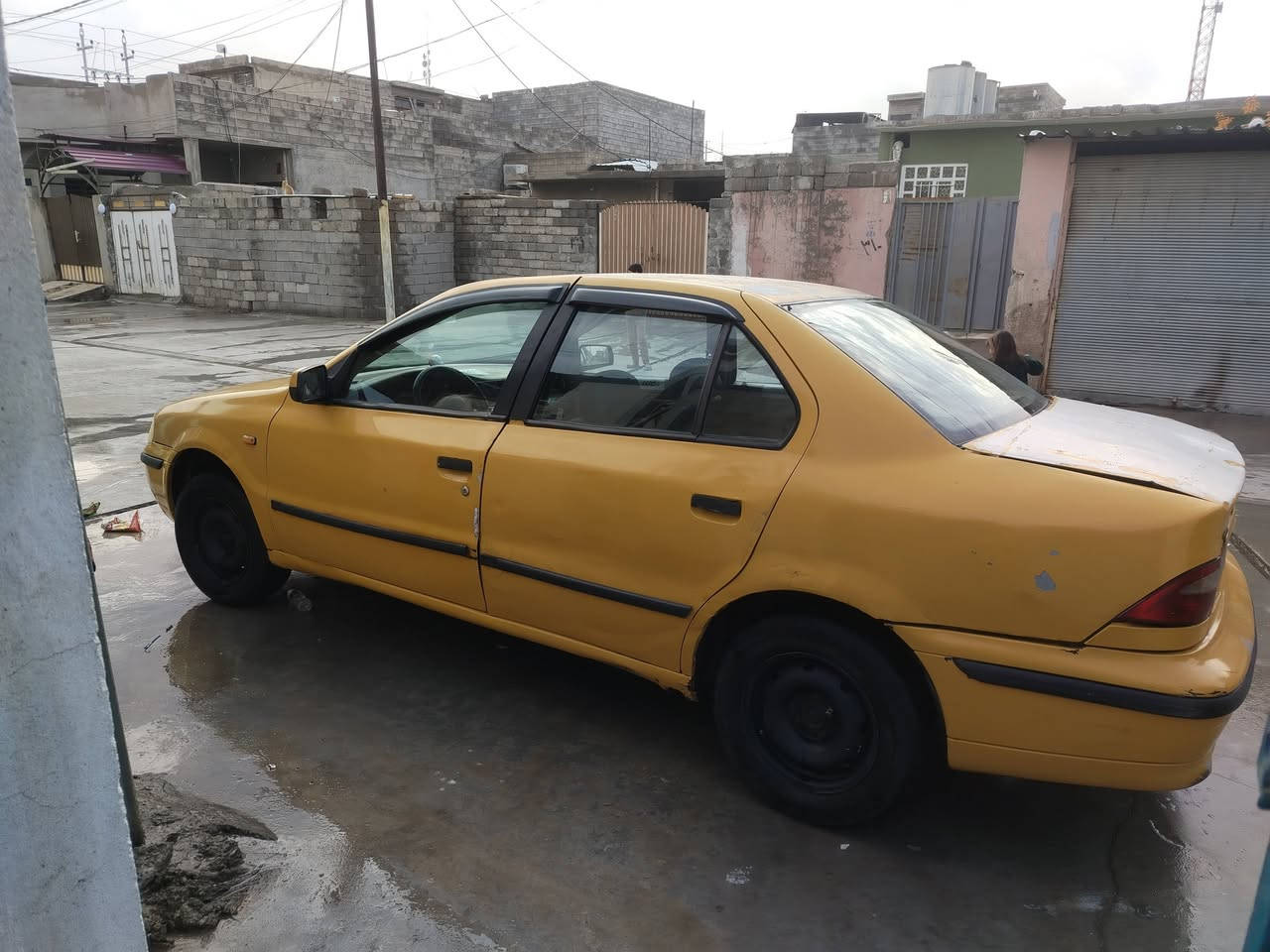 سلام عليكم سياره سمنت للبيع 2010سنويه ماله2024صاحبه الشرعي ب لموصل عندي وكاله ام لباركوت كاربون بانزين بيها سياره شرط المحرك والكير  مطلوبه غرامه ميه الهيهء معرف سعر20 نضافه كدام العين  رقم الهاتف: ***********
