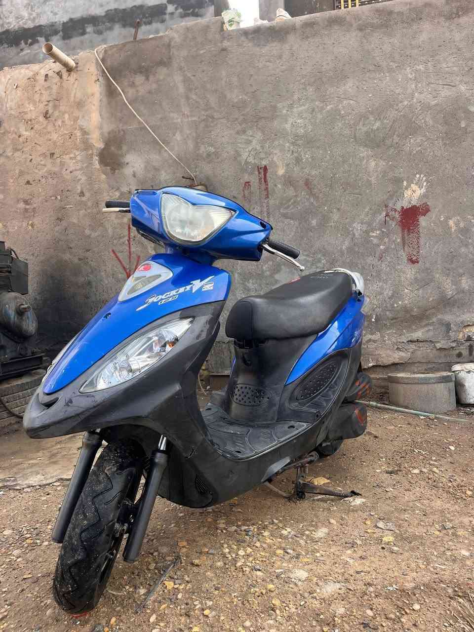 كامكو v2
محرك 125cc 
دراجة صافية مرتبة 
مكينة مفتوحة 
ما بيها اي نقص كاملة 
السعر 550 
 التواصل ***********
