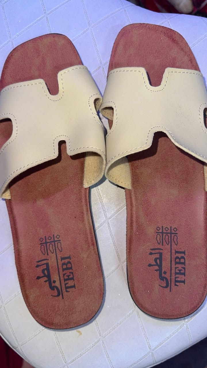 من 35 الى 42 القياسيات طبي السعر 5 الاف دينار  يوجد توصيل جميع البلوكات الحجز خاص …


**إذا كنت صاحب هذا الإعلان وتريد حذفه لأي سبب، رجاءا أرسل رسالة إلى الدعم الفني**