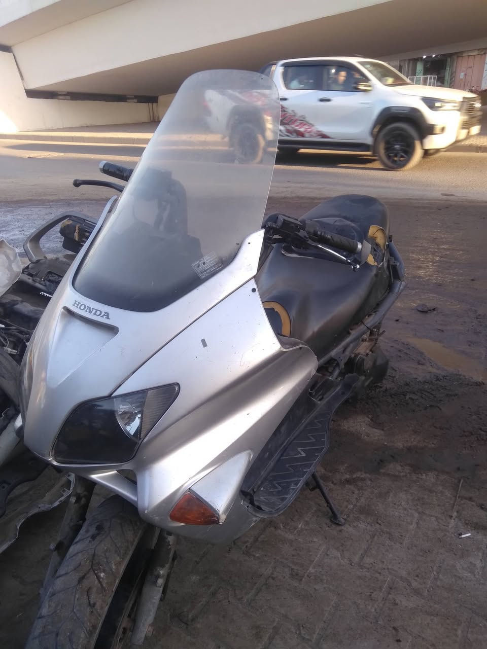 سلام عليكم دراجه كوم حديد دراجه كفراته كامله دراجه طفت ماشتغلت فورزه صفر ٦
***********
