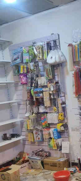 لوحتين تعليك استعمال قليل وهوكاتهن بكل الاحجام مكاني تنومه ***********
