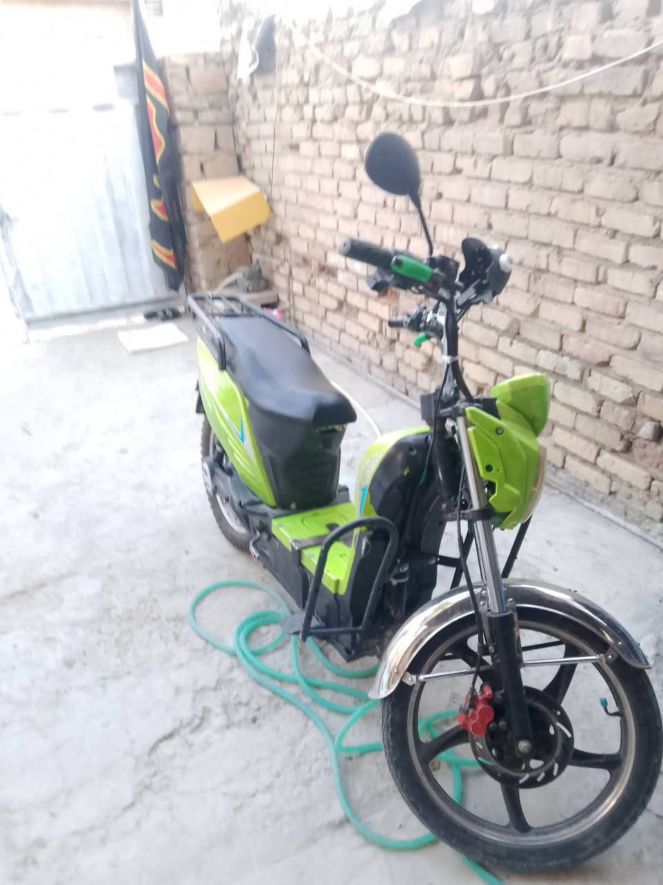 من رخصت مدير الكروب سلام عليكم دراجه شحن هارلي خمس بطاريات دبل دراجه كدامكم بلصوره. موضحه بصمه وسويجين وياهة شغاله فقط كهربائيات مابيهة مثلكلوب ميشتغل اشاره متشتغل بس هذن نقصهة


**إذا كنت صاحب هذا الإعلان وتريد حذفه لأي سبب، رجاءا أرسل رسالة إلى الدعم الفني**