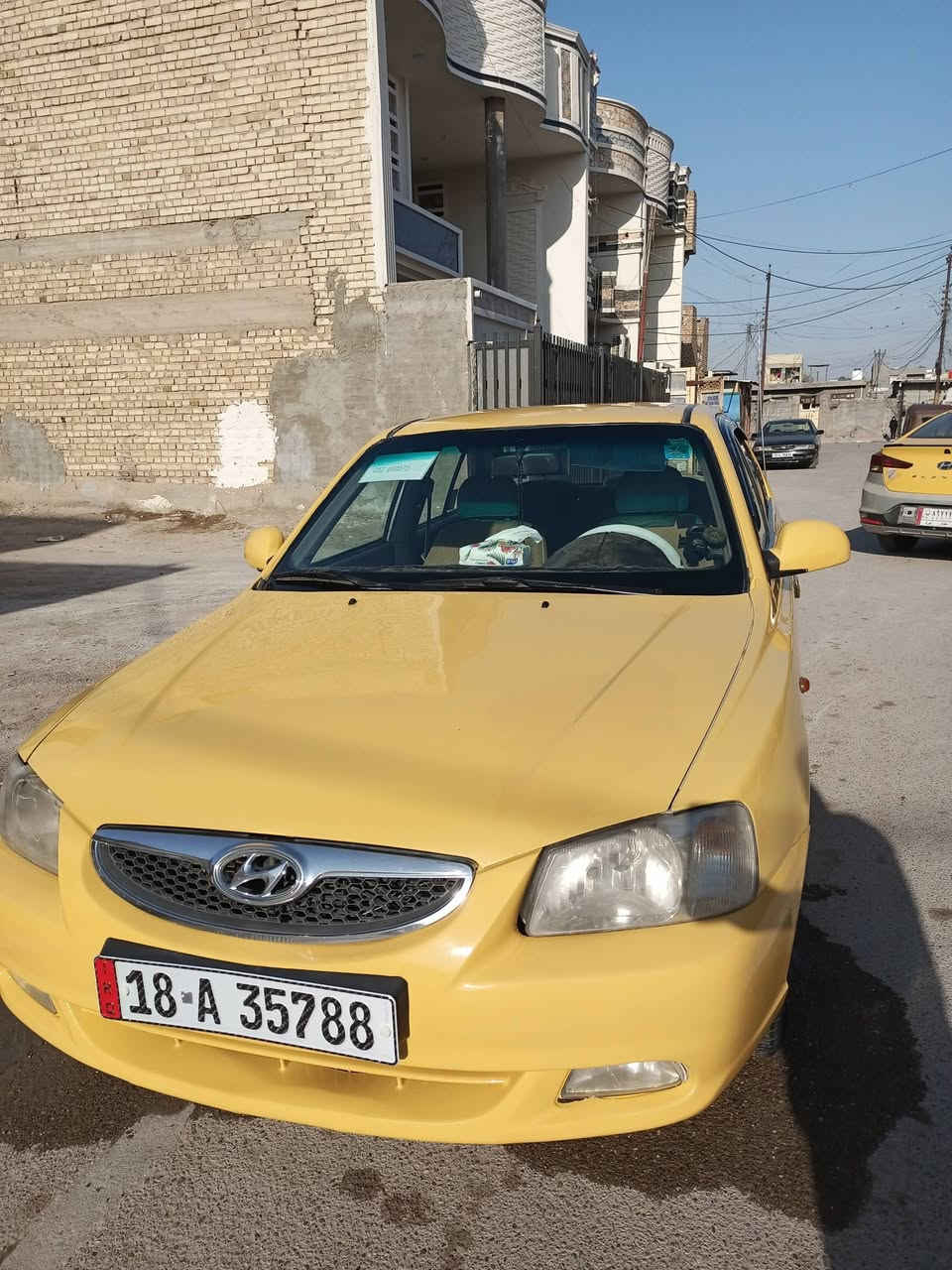 السلام عليكم هوندا فيرنا موديل 2014 كير مكينه تبريد كامله بيها جاملغ خلفي وسياره معيوده لان بيها طخات كهربائيات كامله تخم تاير صدر خلفي تعبان امامي نضيف مدوشمه ارضيه وكشنات بسمي مصفره من غرامات وهيئه رقمها بابل سعر 60 بيها مجال قليل *********** مكاني التراث قرب تقاطع درويش
