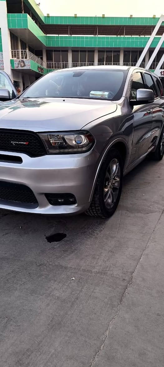 السلام عليكم دوج دورنكو حادثها اخر صورة موديل 20 رايدها ب 242. مكاني بصرة والسيارة تخبل
*********** بي واتساب آفاق, القادسية
